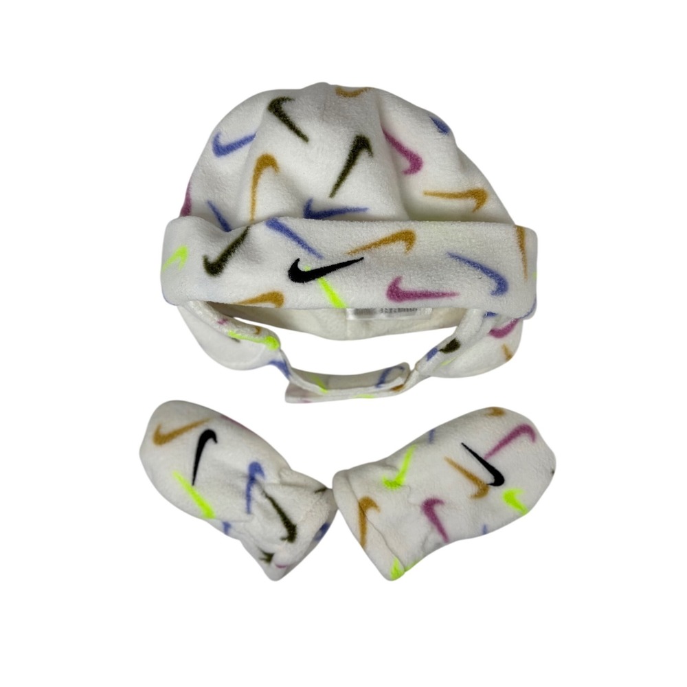 Nike Infant Fleece Hat and Mittens Set White Multi-Color‎ Swoosh Print